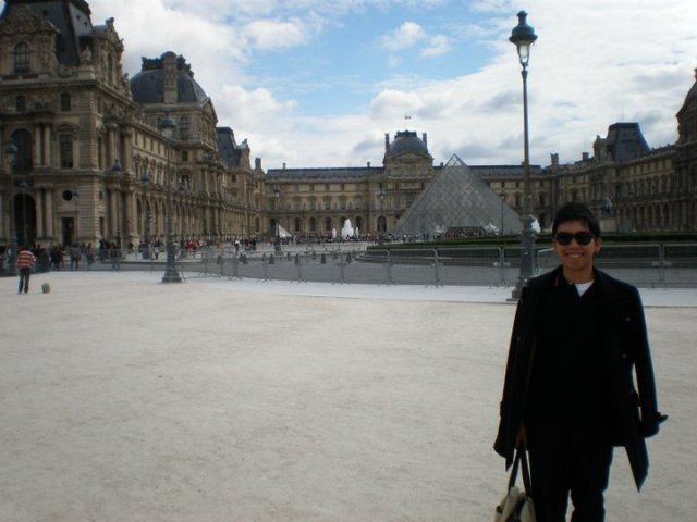 Outside the iconic Musée du Louvre, a magnet for international tourists and scholars. It is a place where people of almost every race converge to learn about not only the history of France but also of other civilizations. 