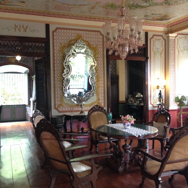 The Casa de Regalo de Boda de Villavicencio is an experiential heritage museum which gives visitors a feel and glimpse to colonial living. It is located in Taal. Call first to book a visit. They do not charge a fee.