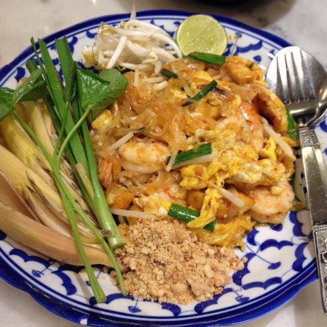 My beautiful plate of pad thai at Paragon Siam