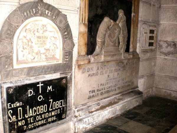 The tombs of the forebears of the Zóbel - Roxas - de Ayala - Soriano clan